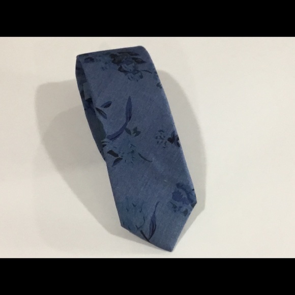JF Ferrar Narrow Blue & Black Floral Neck Tie - Picture 2 of 4